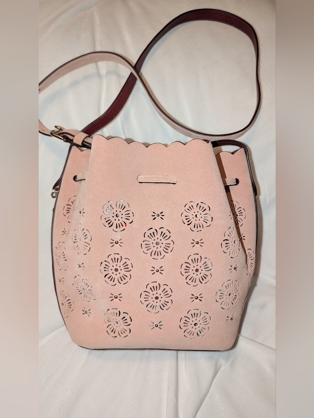 Coach Bucket Bag 18 w/ Cut Out TEA ROSE Suede Crossbody 25193 Pink Rose VGUC - Picture 4 of 14